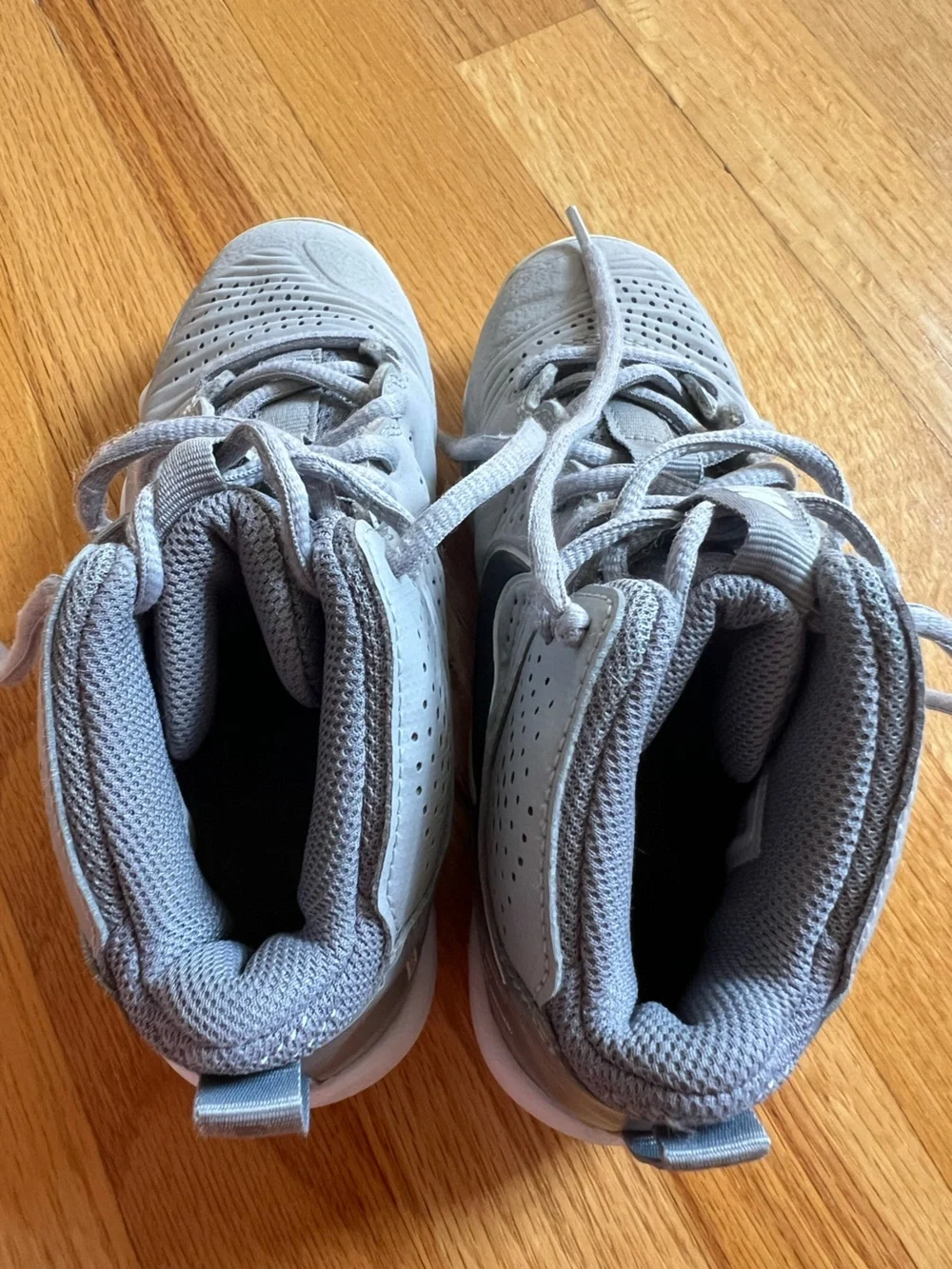 Nike 1Y Alpha Huarache Light Gray Baseball Cleats FastFlex